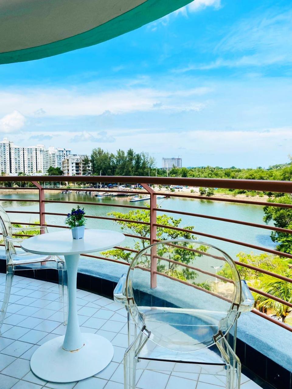 Pd Lagoon Resort Port Dickson Bagian luar foto
