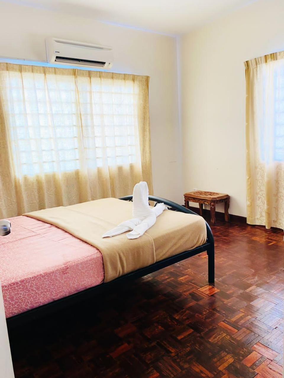Pd Lagoon Resort Port Dickson Bagian luar foto